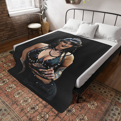 Rhea Plush Fleece Blanket