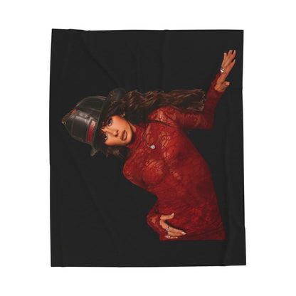 Ella 2.0 Velveteen Plush Blanket