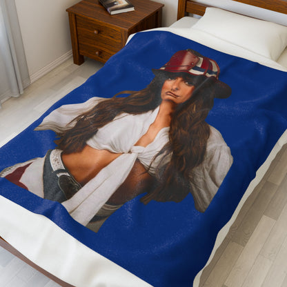 Ella 3.0 Velveteen Plush Blanket