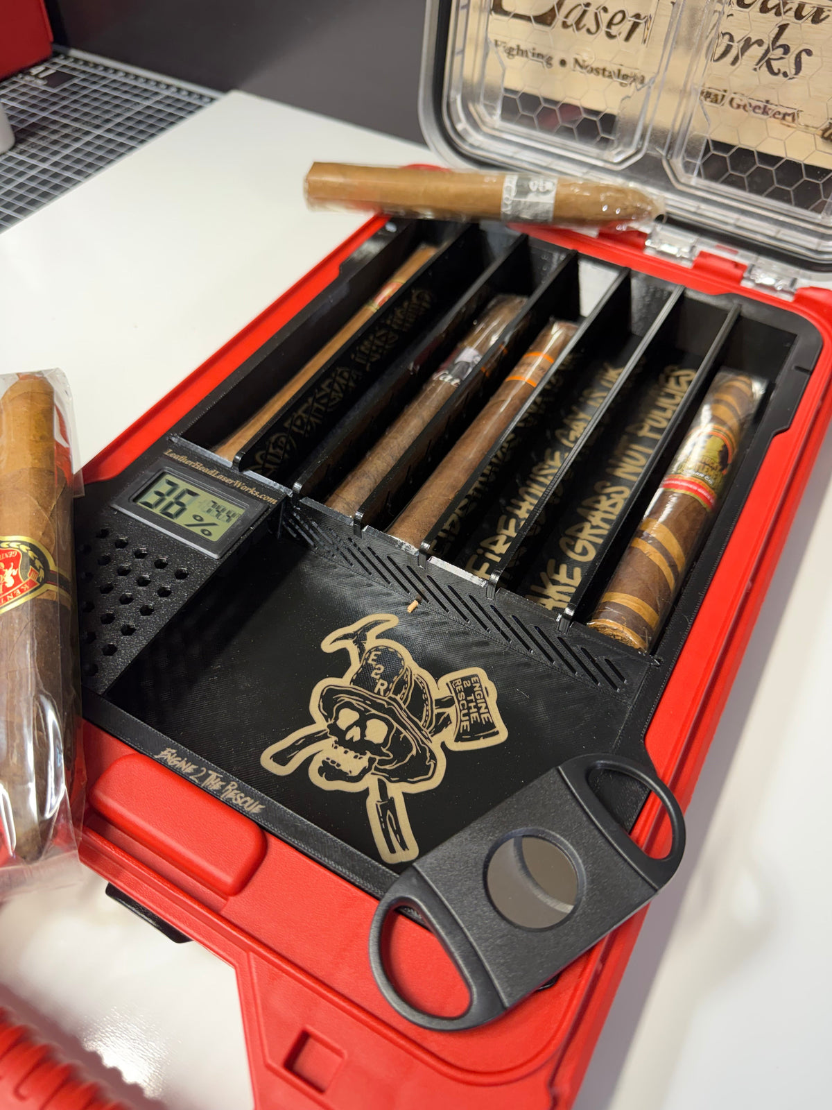 Engine2The Rescue 3D printed Humidor Milwaukee Slim Packout - 3D printed insert